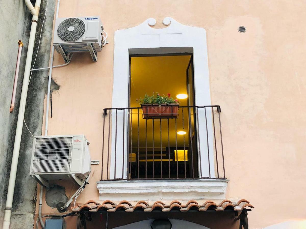 U Peri Alivu House Villa Katanya Dış mekan fotoğraf